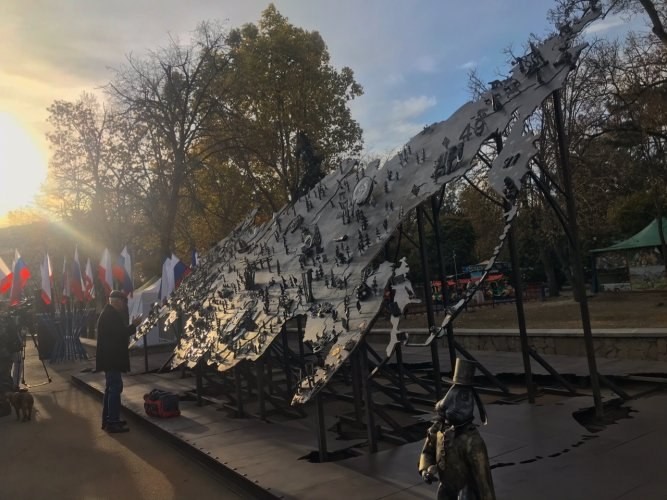 В Крыму открыли кованую карту, созданную в рамках "Времени России 2026"