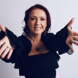 Галина Прохорова &ndash; ZажиGалка на сцене Дома винтажной музыки 10 марта в свой день рождения