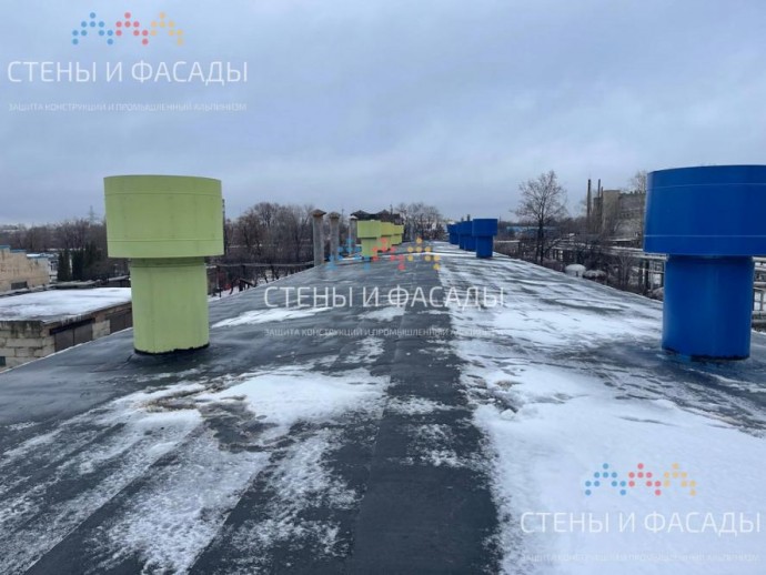 Как избежать протечек и аварий на складе: проверьте кровлю в марте